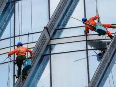 玻璃幕墙清洗