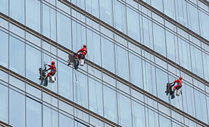 深圳幕墙清洗